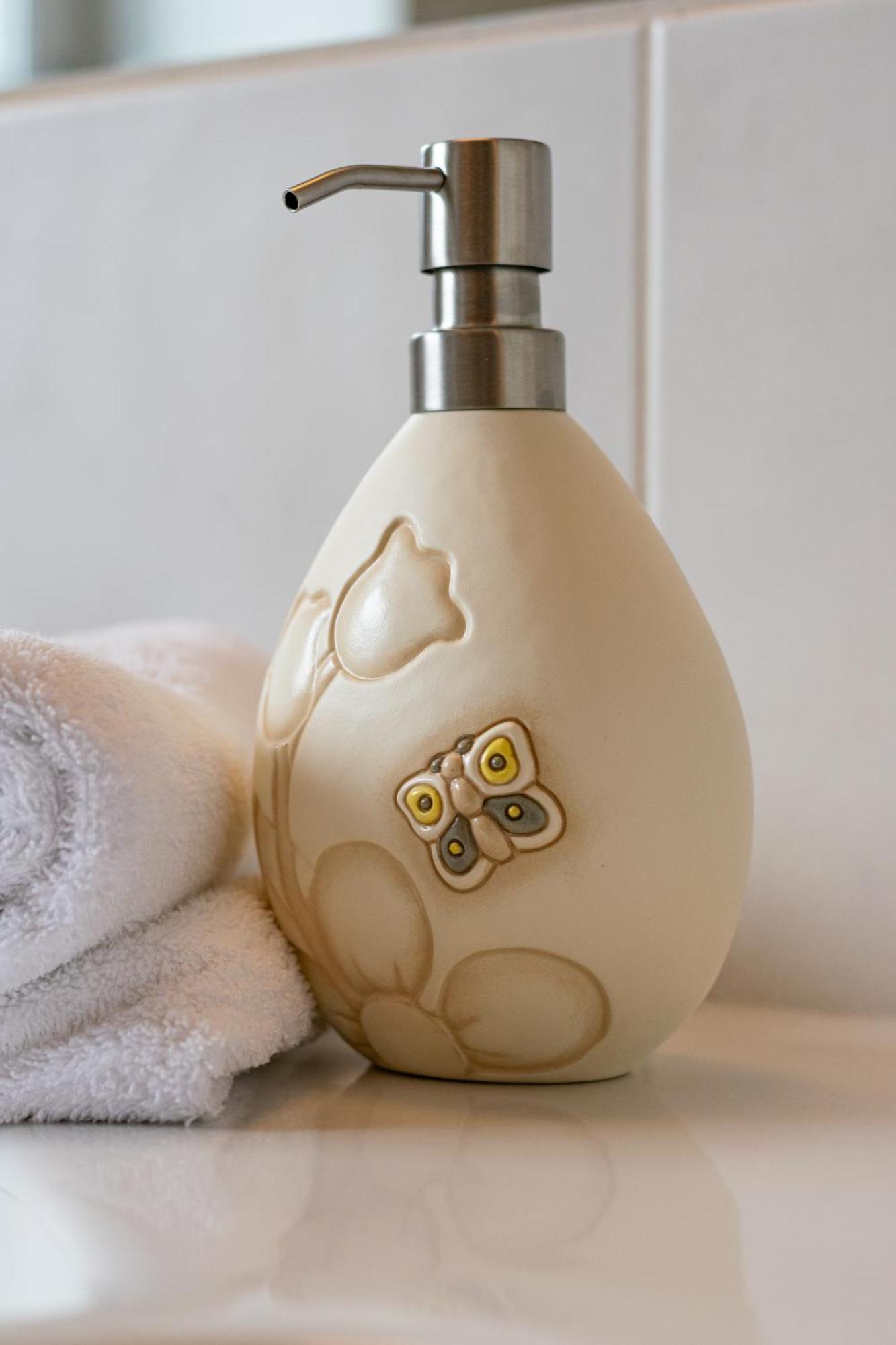 Landhotel Hubengut Bed And Breakfast 라드스타드트 외부 사진