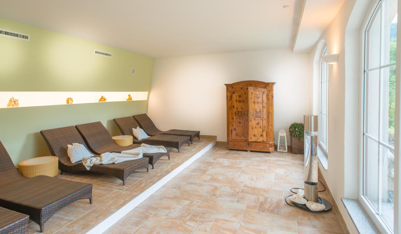 Landhotel Hubengut Bed And Breakfast 라드스타드트 외부 사진